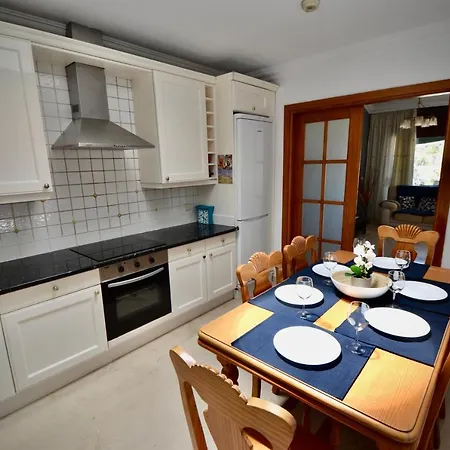 Villa Lula In Tauro With Amazing View Feriehus