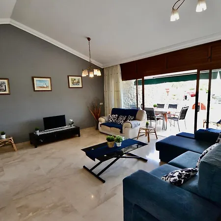 Feriehus Villa Lula In Tauro With Amazing View La Playa de Tauro