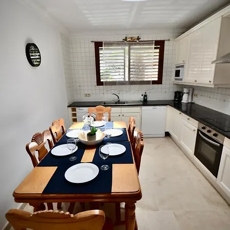 Villa Lula In Tauro With Amazing View Feriehus