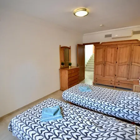 Villa Lula In Tauro With Amazing View * La Playa de Tauro